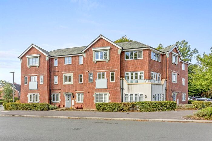 2 Bedroom Apartment For Sale In Kennedy Avenue, Off Daws Hill Lane, High Wycombe, HP11