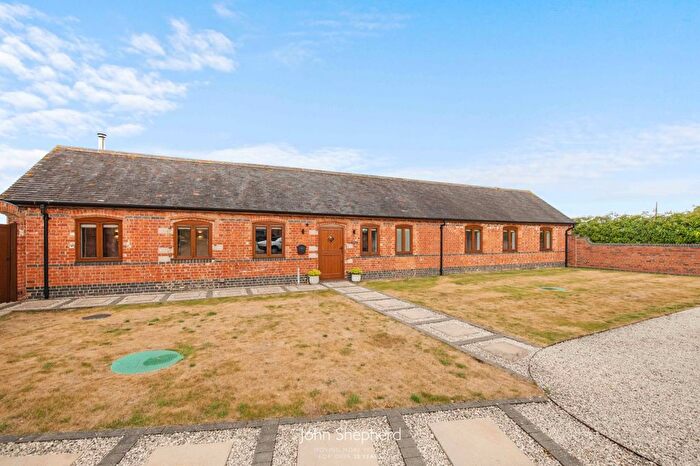3 Bedroom Barn Conversion For Sale In Tanworth Lane, Henley-In-Arden, Warwickshire, B95