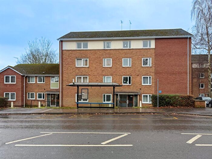 2 Bedroom Flat For Sale In Rugby Road, Leamington Spa, CV32