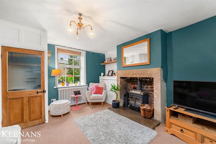 1 Bedroom Cottage For Sale In Bright Street, Winewall, Colne, BB8