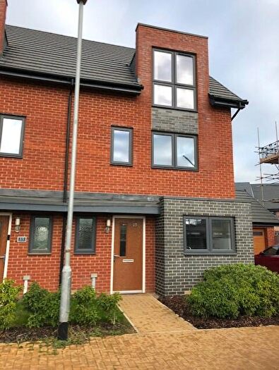 3 Bedroom Semi-Detached House To Rent In Newstead Way, Daventry, Northamptonshire, NN11