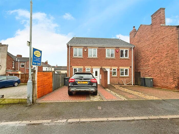 3 Bedroom Semi-Detached House To Rent In Baldwin Street, Newthorpe, Nottingham, NG16