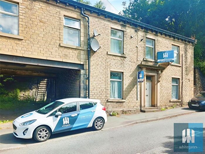 1 Bedroom Apartment To Rent In Lowergate, Huddersfield, HD3