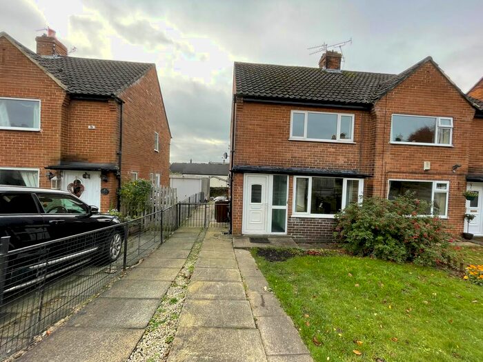 2 Bedroom Semi-Detached House To Rent In Springfield Grove, Bingley BD16