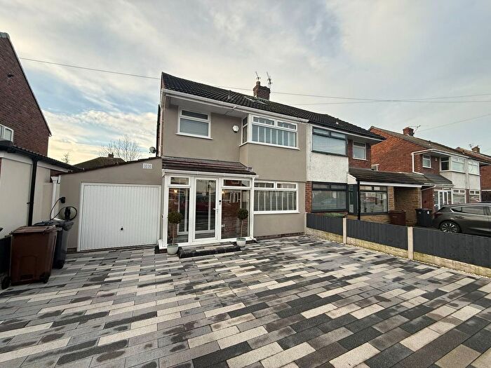 4 Bedroom Semi-detached House For Sale In Grasmere Road, Maghull, L31
