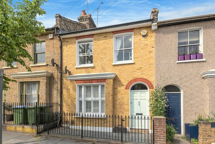 3 Bedroom Terraced House To Rent In Calvert Road, London, SE10