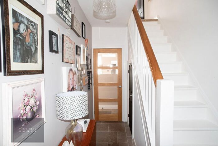 3 Bedroom Terraced House For Sale In Waungogh Terrace, Beaufort, NP23