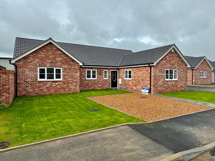 3 Bedroom Detached Bungalow For Sale In Acer Drive, Isleham, CB7