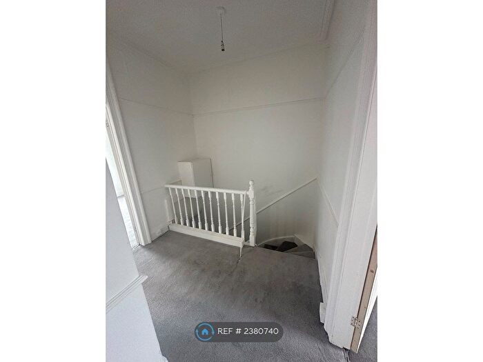 3 Bedroom Flat To Rent In Stanhope Road, South Shields, NE33