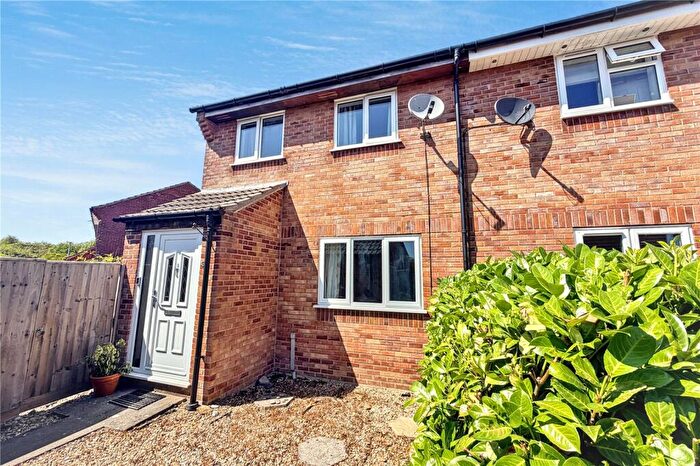 3 Bedroom Semi Detached House For Sale In Hayward Place, Westbury, BA13