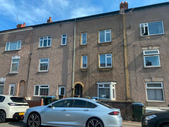 4 Bedroom Town House To Rent In Stratford Street, Coventry, CV2