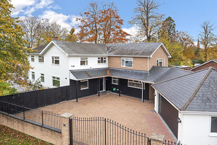 5 Bedroom Detached House For Sale In High Street, Offord D'Arcy, St. Neots, Cambridgeshire, PE19