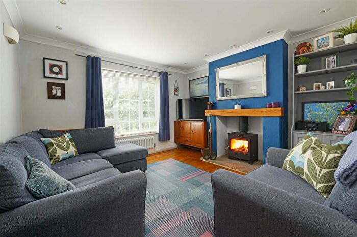3 Bedroom Semi-Detached House For Sale In Rose Cottage, Westmarsh, Canterbury, CT3