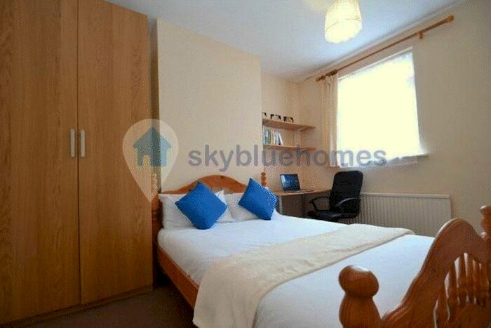 2 Bedroom Terraced House To Rent In Churchill Street, Leicester, LE2