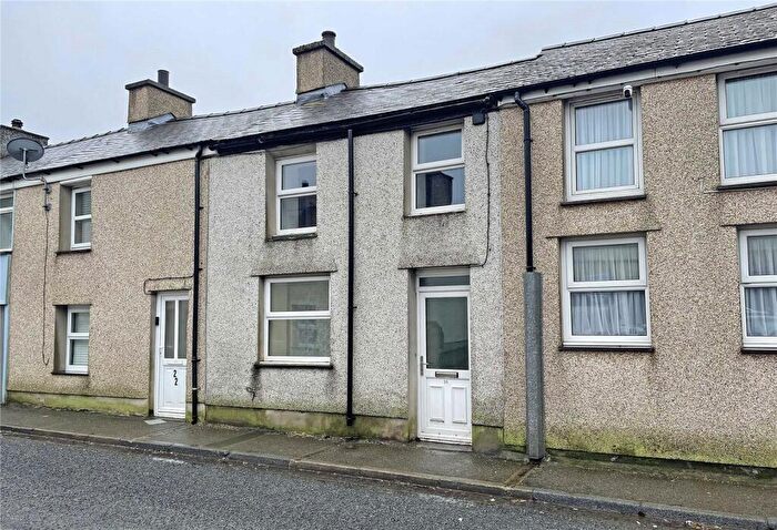 2 Bedroom Terraced House For Sale In High Street, Deiniolen, Caernarfon, Gwynedd, LL55