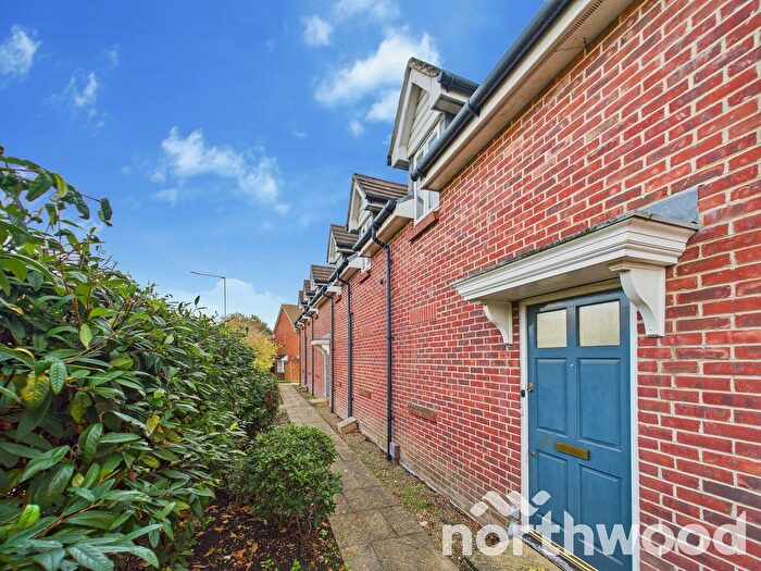 1 Bedroom Maisonette For Sale In Hurst Road, Ashford, TN24