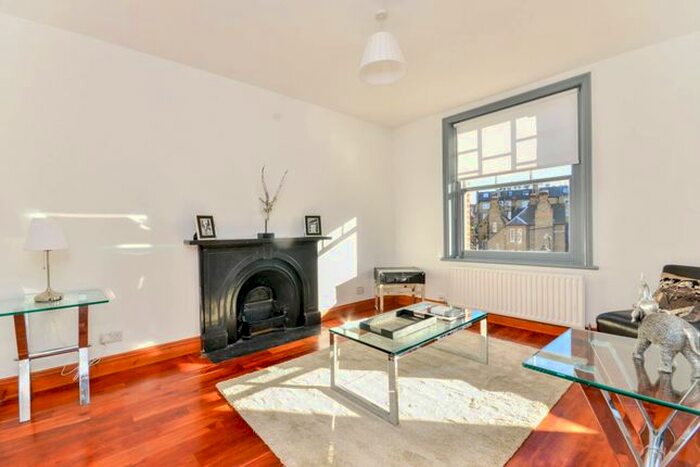 4 Bedroom Maisonette To Rent In Harrington Road, South Kensington, London, SW7