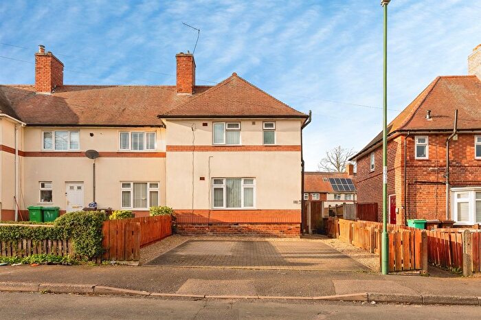 3 Bedroom End Terrace House For Sale In Grindon Crescent, Nottingham, NG6