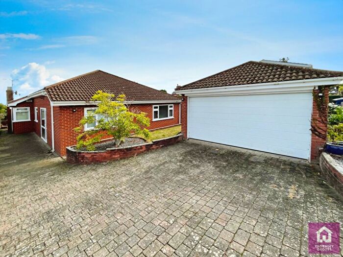 3 Bedroom Bungalow For Sale In Sunnyridge Avenue, Marford, Wrexham, LL12