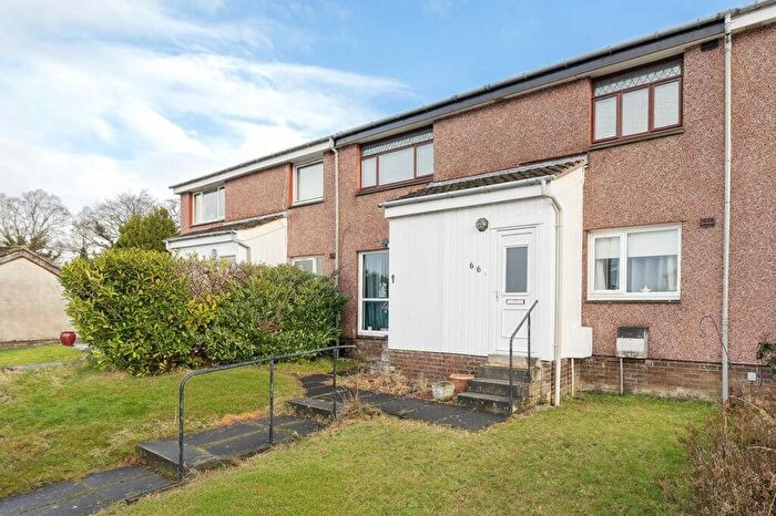 2 Bedroom Flat For Sale In Avontoun Park, Linlithgow, EH49