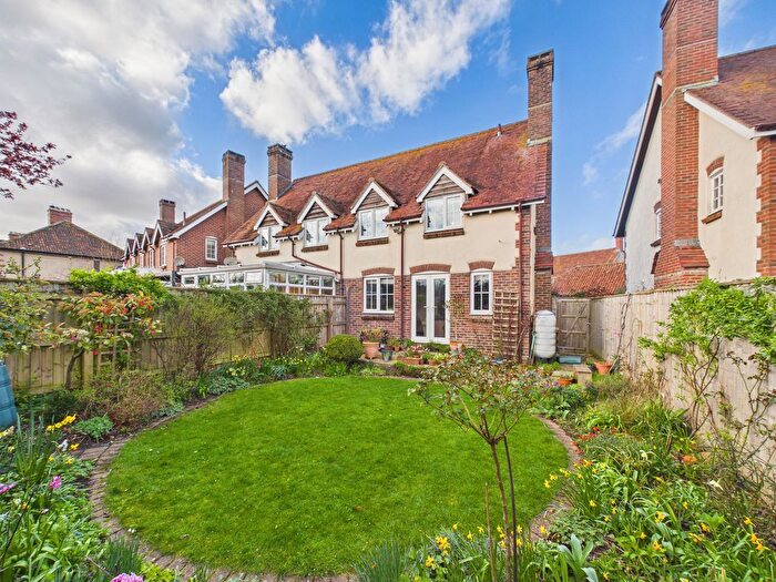 3 Bedroom Semi Detached House For Sale In Hodges Barton, Somerton, TA11