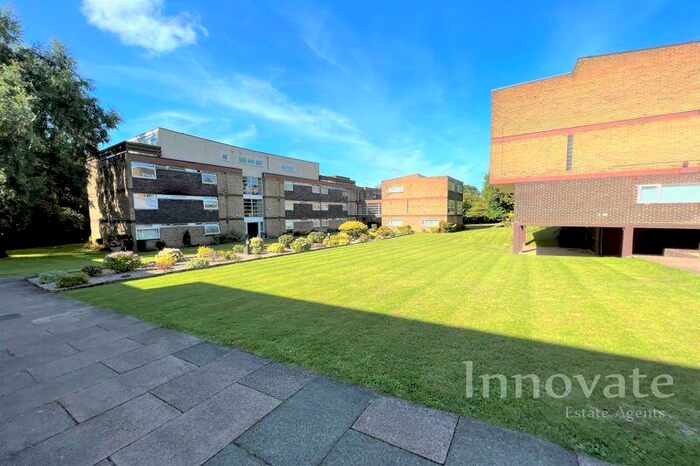 2 Bedroom Flat To Rent In Wolverhampton Road, Oldbury, B68