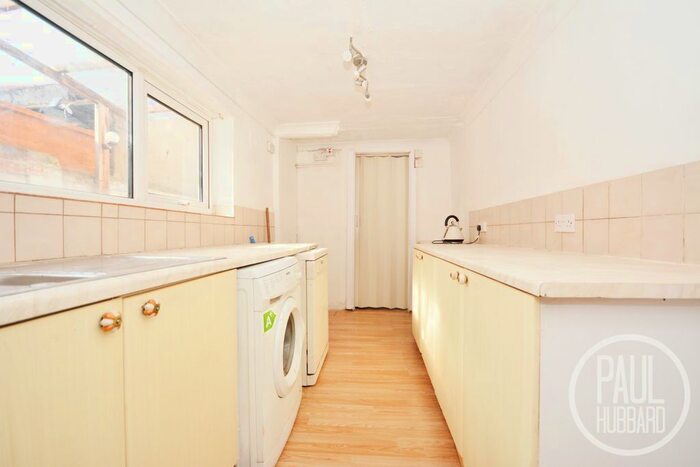 3 Bedroom Semi-Detached House To Rent In Raglan Street, Lowestoft, Suffolk, NR32