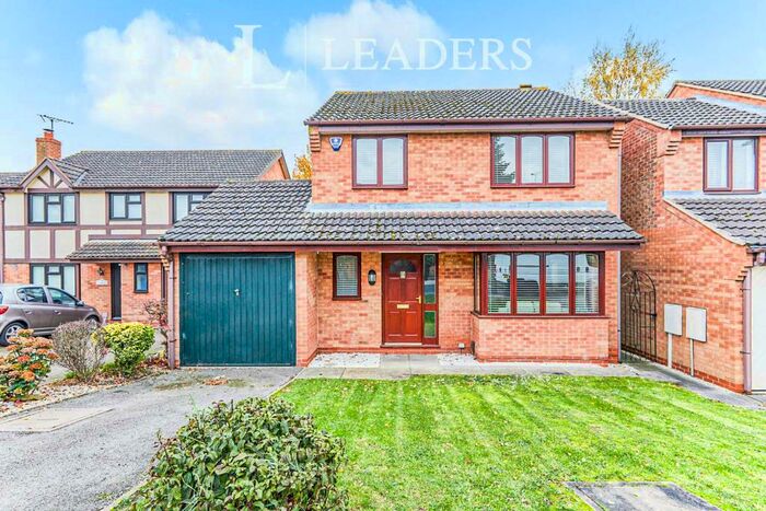 4 Bedroom Detached House To Rent In Pontypool Close, Oakwood, DE21