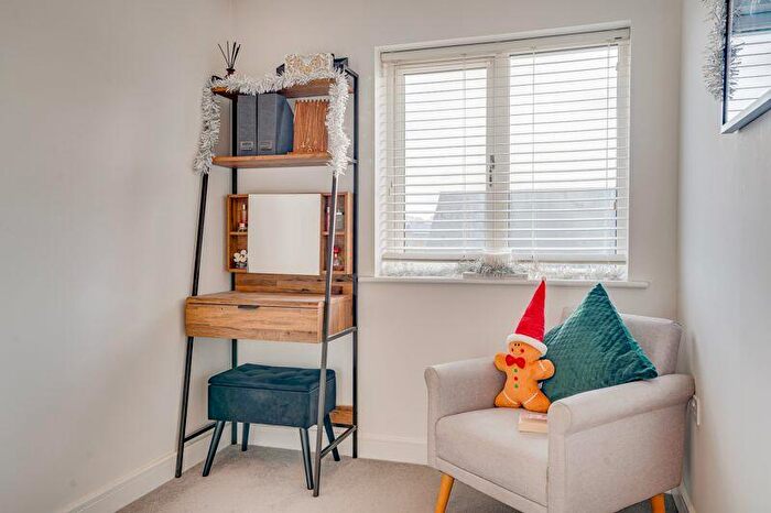 3 Bedroom Terraced House For Sale In Brunel Way, Fareham, PO15