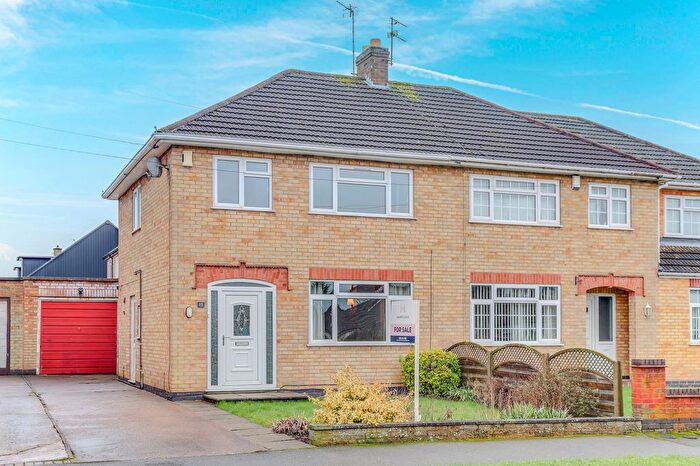 3 Bedroom Semi Detached House For Sale In Sports Road, Glenfield, LE3