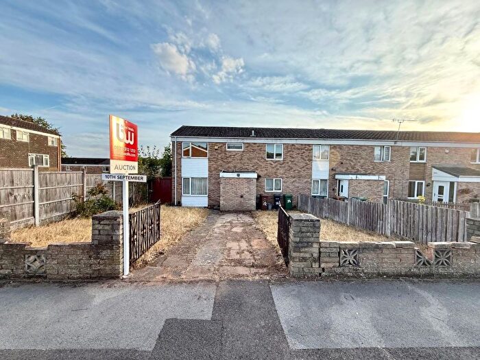 4 Bedroom End Terrace House For Sale In Coralin Close, Chelmsley Wood, Birmingham, B37