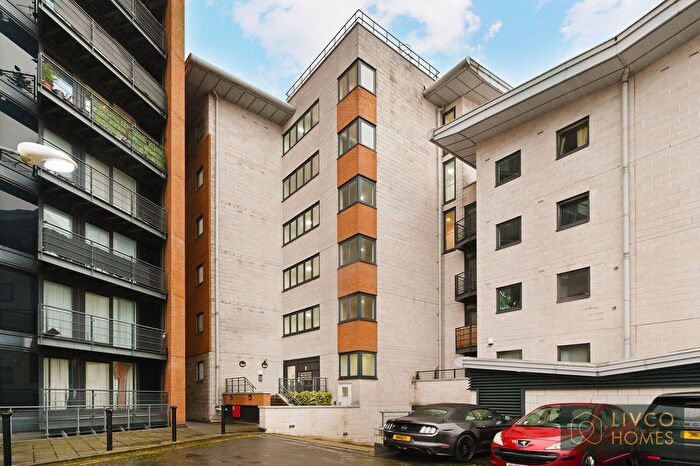 2 Bedroom Flat To Rent In Hull Place, London, E16