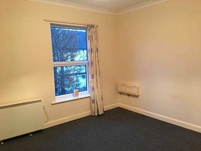 2 Bedroom Flat To Rent In Dunstall Street, Scunthorpe, DN15