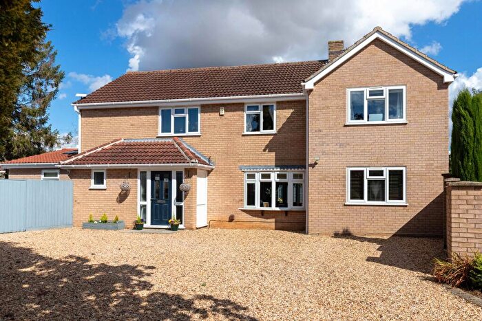 5 Bedroom Detached House For Sale In Prestland, Market Deeping, PE6