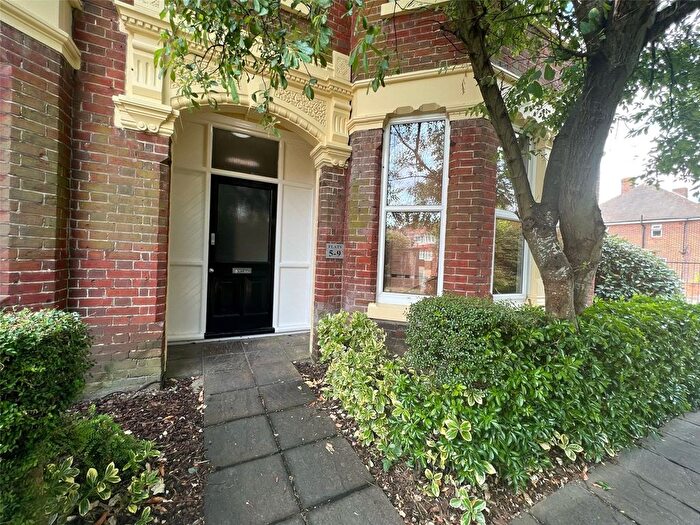 1 Bedroom Flat To Rent In Howard Road, Southampton, Hampshire, SO15