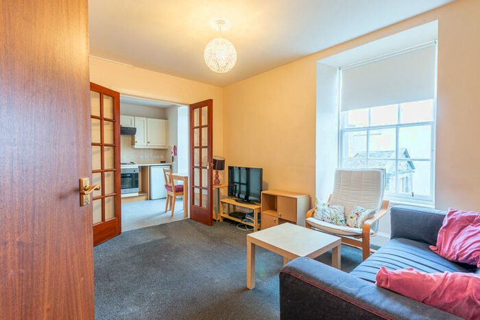 1 Bedroom Flat To Rent In L – High Street, Edinburgh, EH1