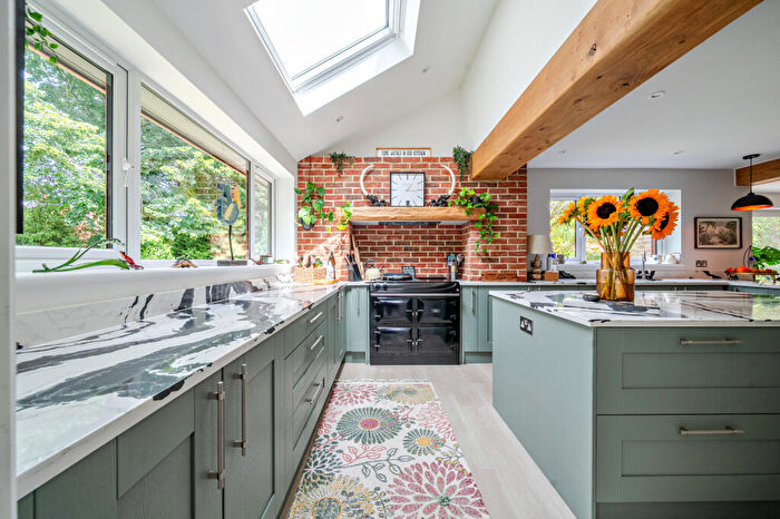 4 Bedroom Detached House For Sale In Hillgarth, Hindhead, GU26