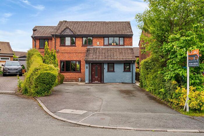 5 Bedroom Detached House For Sale In Churnet Close, Westhoughton, BL5