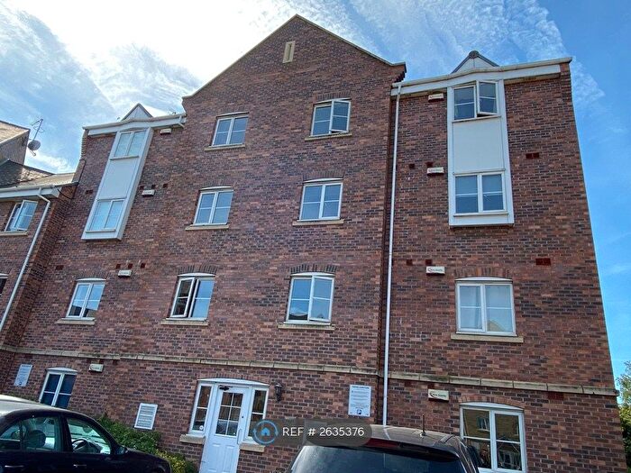 2 Bedroom Flat To Rent In Henry Bird Way, Northampton, NN4