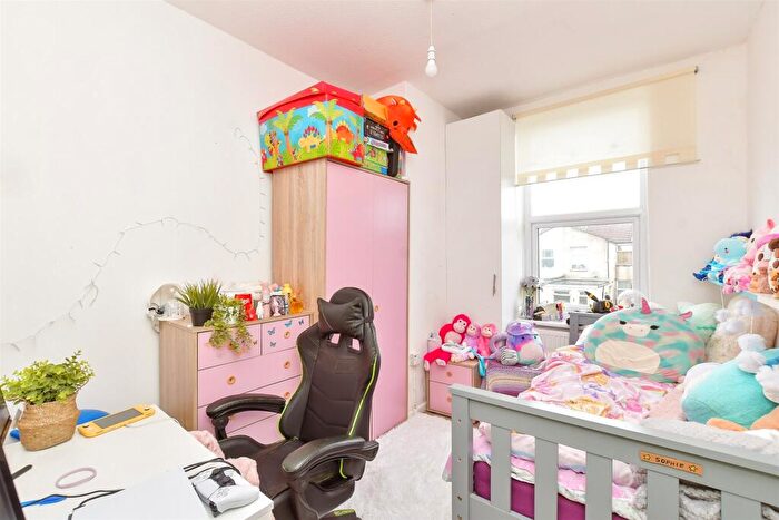 2 Bedroom Terraced House For Sale In Cyprus Road, Portsmouth, Hampshire, PO2