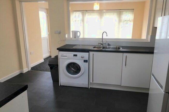 3 Bedroom Property To Rent In Hartley Road, Birmingham, B44