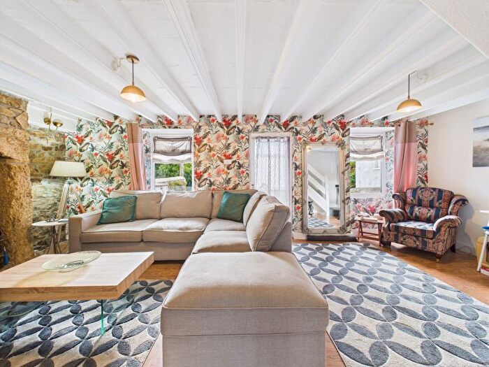 3 Bedroom Property For Sale In Canonstown, Hayle - Spacious Cottage, TR27