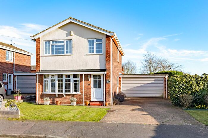 4 Bedroom Detached House For Sale In The Glebe, Lavendon, MK46