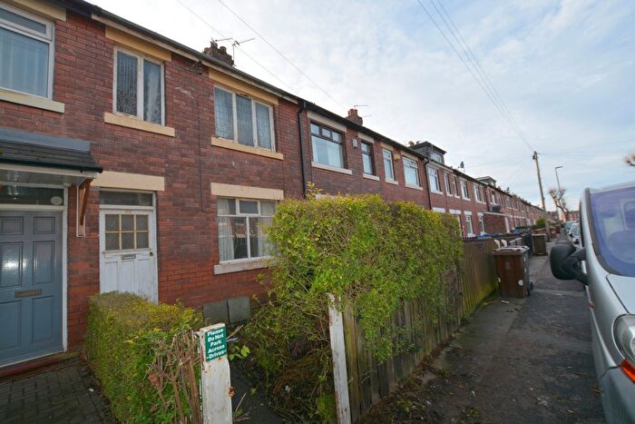 2 Bedroom Terraced House For Sale In Prince Edward Avenue, Denton, M34