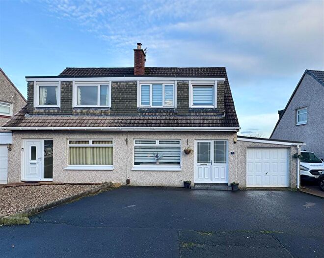 3 Bedroom House For Sale In Swift Bank, Hamilton, ML3