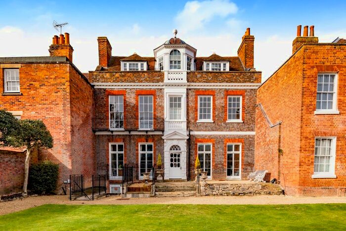 3 Bedroom Flat To Rent In East St Helens Street, Abingdon, OX14