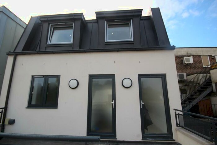 1 Bedroom Apartment To Rent In Hutton Road, Brentwood, Essex, CM15