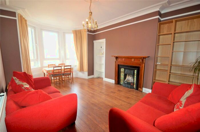 2 Bedroom Apartment To Rent In Meadowbank Crescent, Meadowbank, Edinburgh, EH8