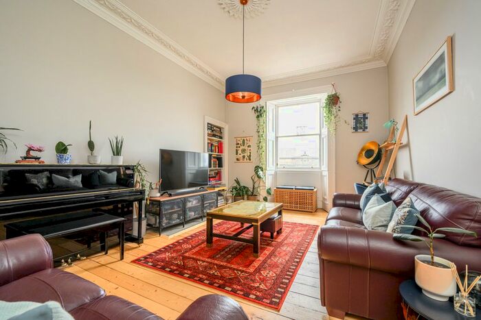 2 Bedroom Flat For Sale In Duke Street, Edinburgh, EH6