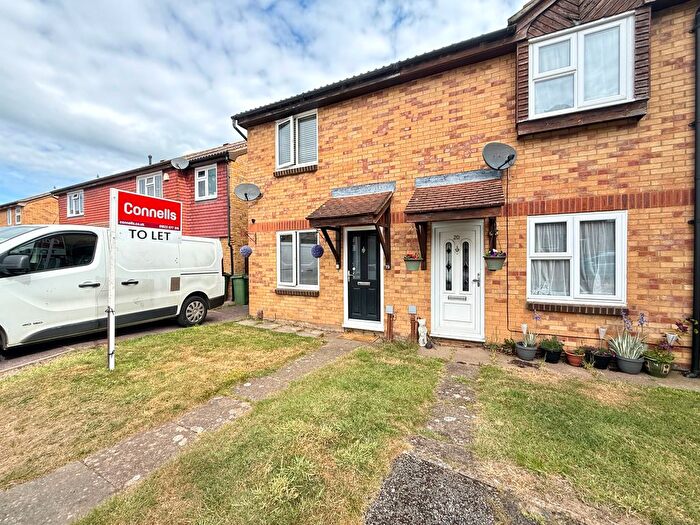 2 Bedroom Semi-Detached House To Rent In Ravens Dane Close, Maidstone, ME15